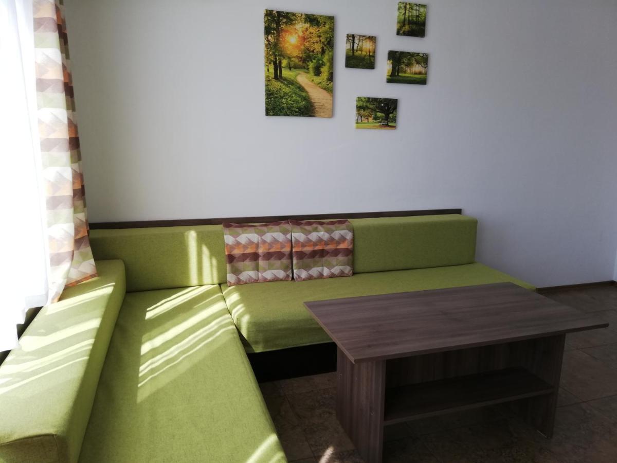 Apartamenti Zhelezovi Pomorie Buitenkant foto