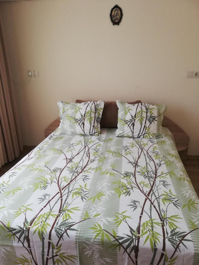 Apartamenti Zhelezovi Pomorie Buitenkant foto