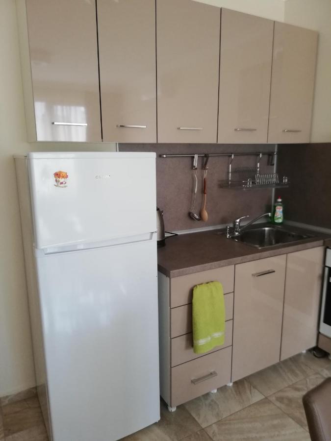 Apartamenti Zhelezovi Pomorie Buitenkant foto