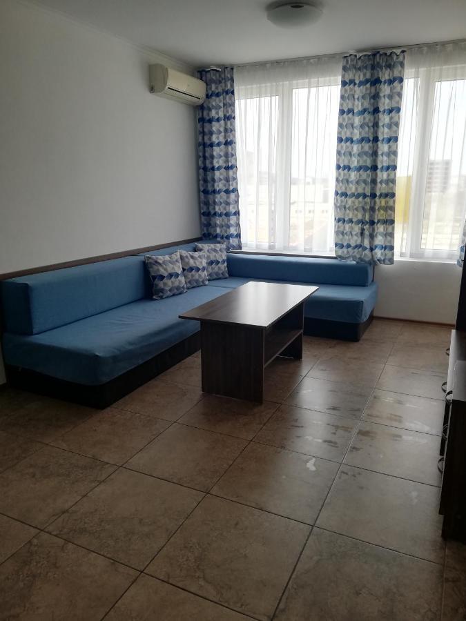Apartamenti Zhelezovi Pomorie Buitenkant foto